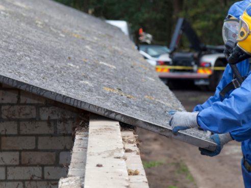 Asbestos inspection of the roof of a house